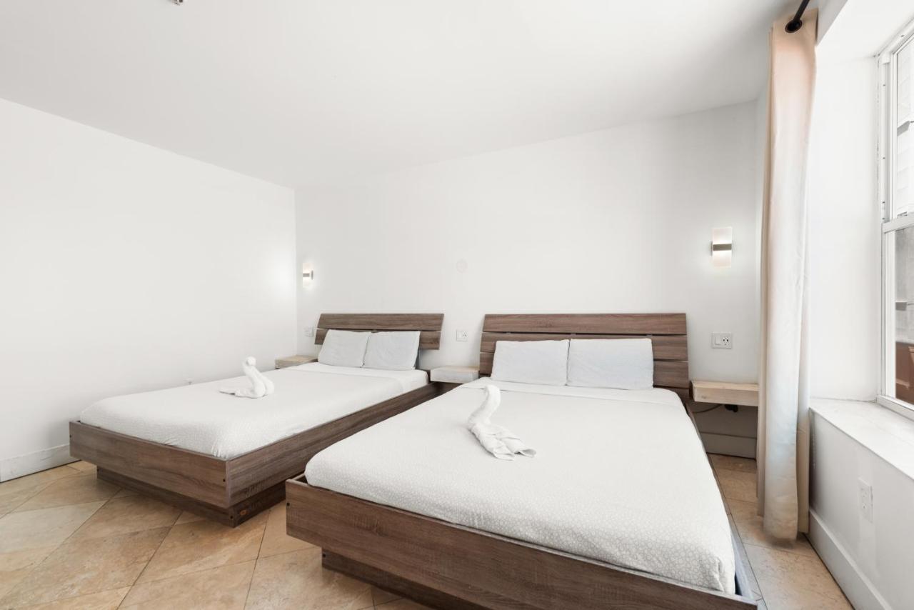 Ocean Drive Apartment Suites In マイアミビーチ エクステリア 写真